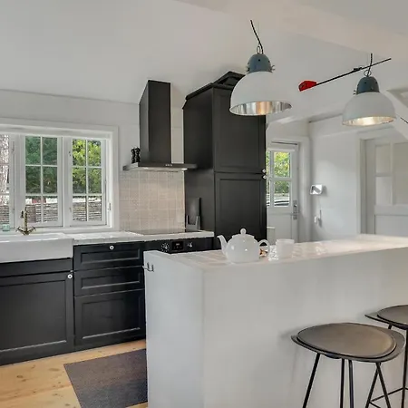 Feriehus Cozy In With Kitchen