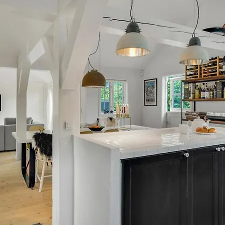 Feriehus Cozy In With Kitchen Hornbæk